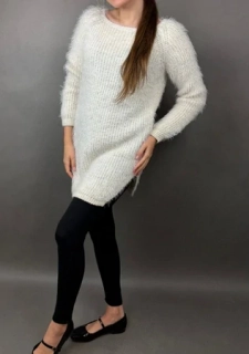 Dámský elegantní svetr ITALY smetanový vel.UNI (M/L)